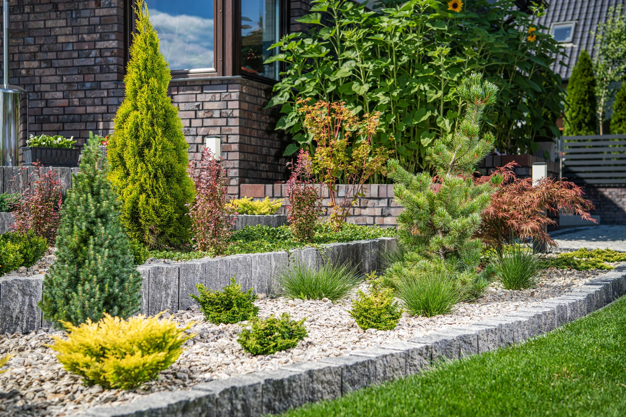 Seasonal Tips For Effective Lawn Maintenance Practices visual 1 for Lawn Maintenance Seasonal Tips For Effective Lawn Maintenance Practices visual 1 for Lawn Maintenance